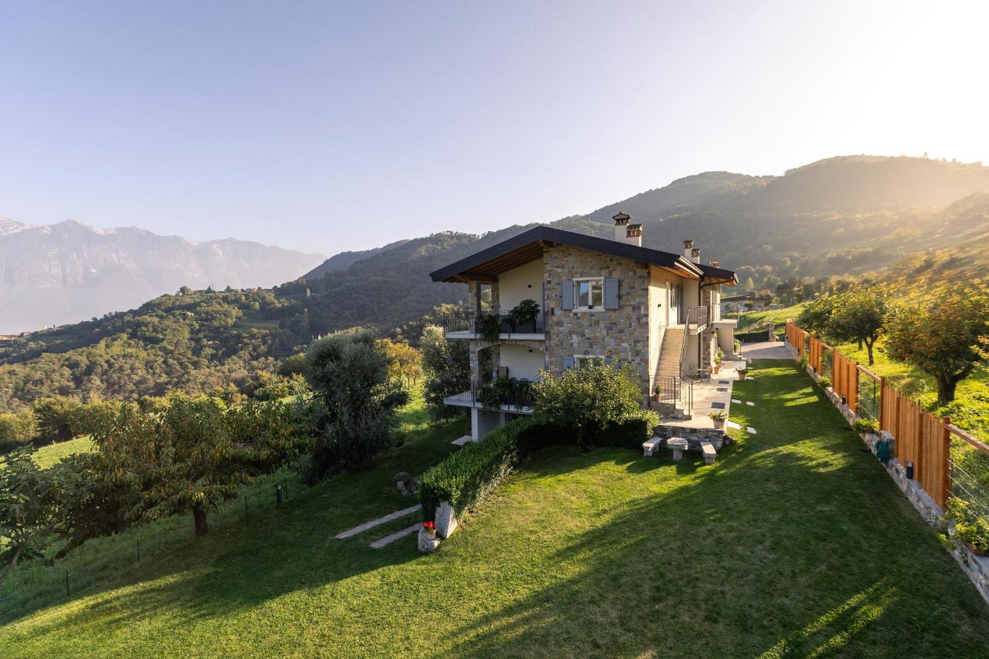 Mos Country House Tremosine Exteriér fotografie